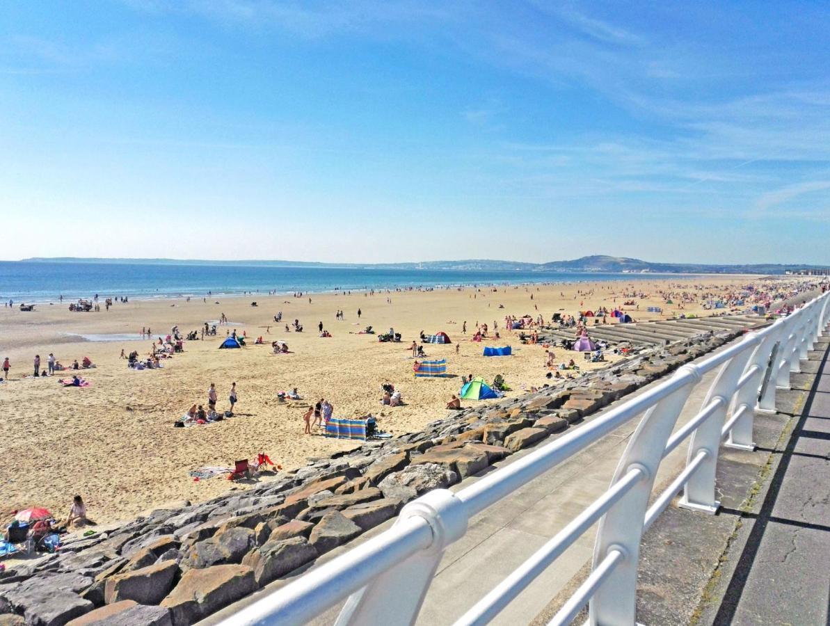 Beach Break Aberavon Holiday Home By The Sea Port Talbot Exteriör bild